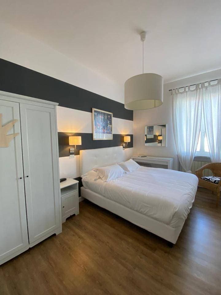 Foto 7 von 10: Double Room