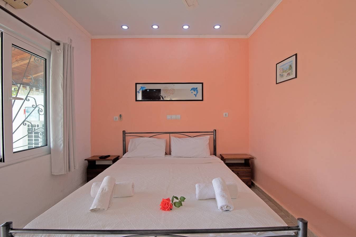 Foto 9 von 20: 'Andromaches Sea View Studio' mit Gemeinschaftspool, Balkon und WLAN