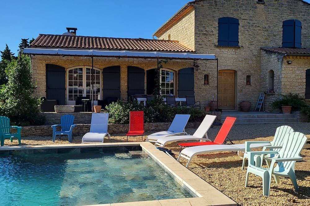 Foto 11 von 19: Air-conditioned villa with pool and fence