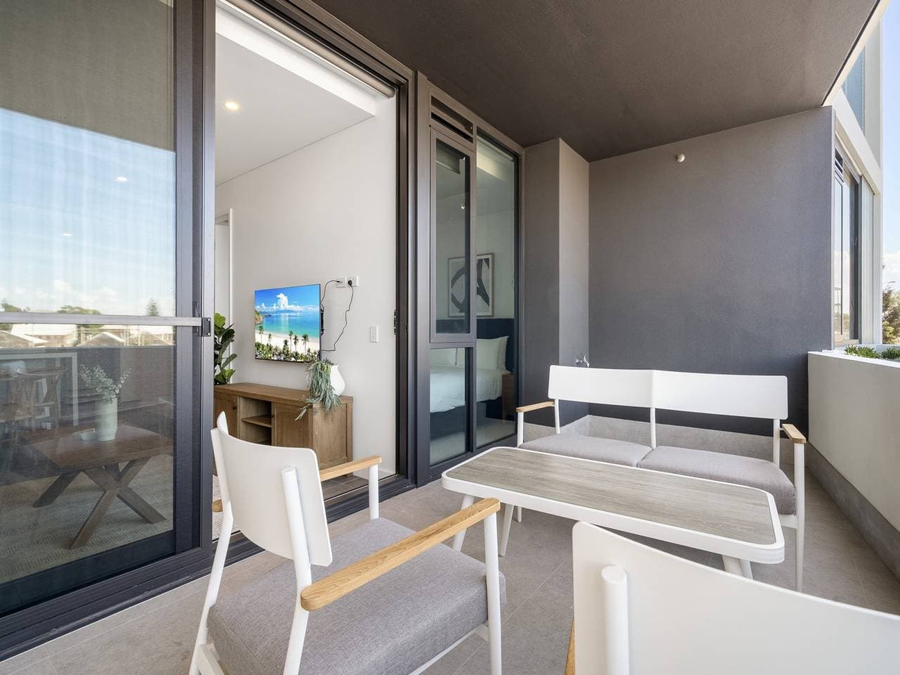 Foto 8 von 34: Modernes 1-Bett-Apartment mit Aussicht in Fremantle