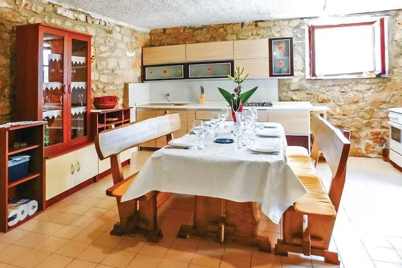 Foto 9 von 22: 3-Zimmer-Haus am Strand Bucht Srhov Dolac, Hvar