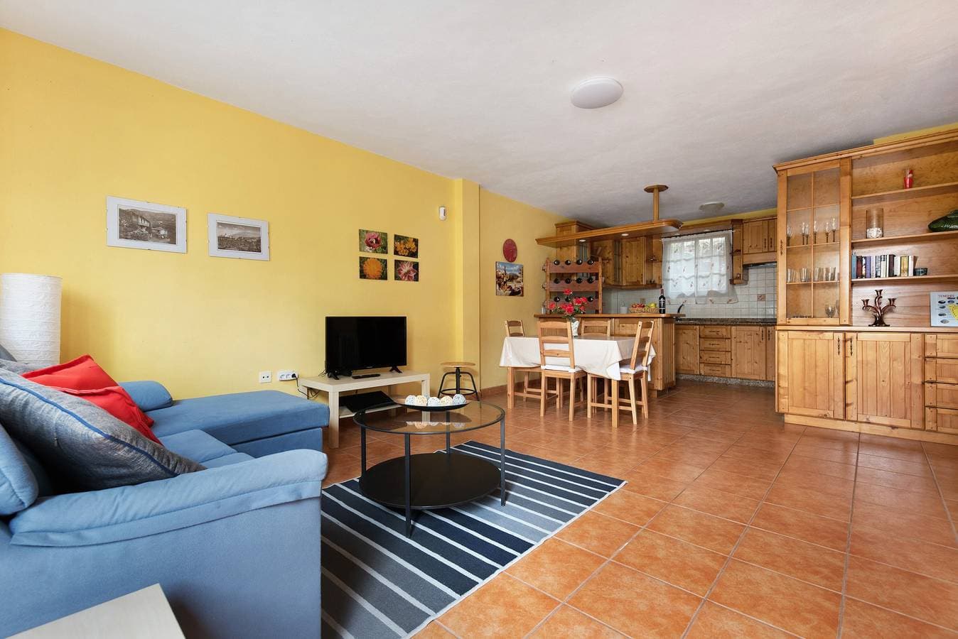 Foto 2 von 36: Ferienwohnung "Las Viñas 1" in Strandnähe mit Bergblick und WLAN