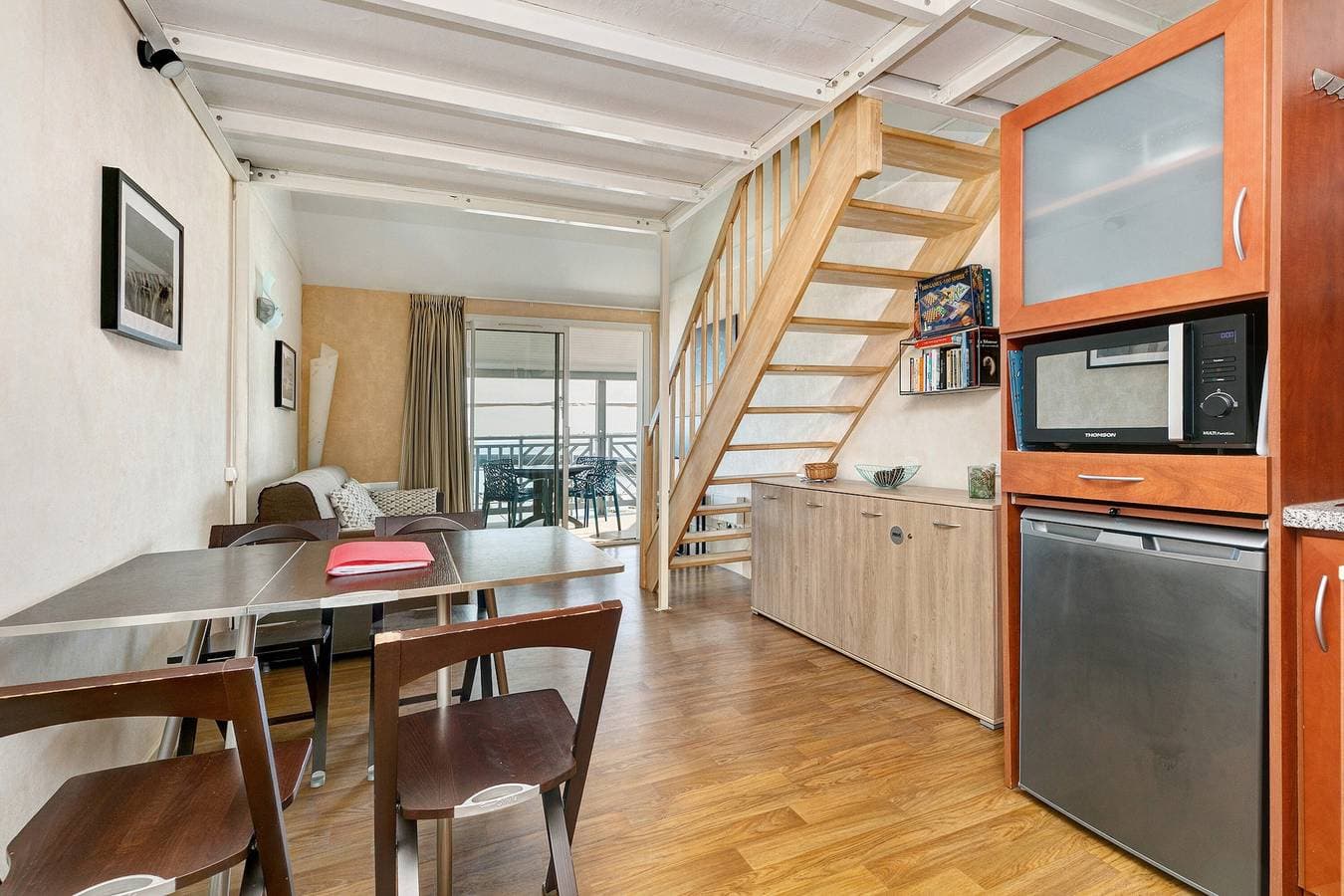 Foto 6 von 22: Apartment mit Meerblick, Gemeinschaftspool und privatem Balkon