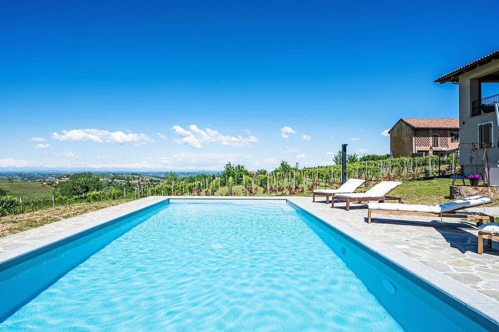 Angenehme Wohnung für 4 Leute mit  W-Lan, Klimaanlage, Pool, TV und Terrasse 1