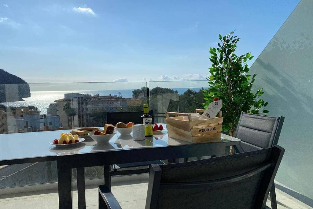 Sea view apartment 6E with pool in Cañamel beach 1