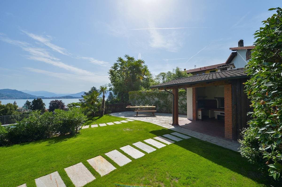 Foto 6 von 18: The View-Earth: design apt. with lake view