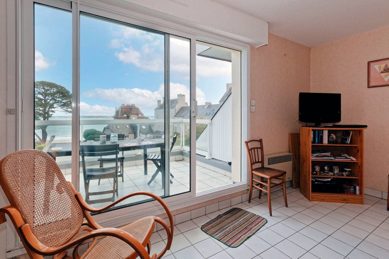 Foto 2 von 12: Ferienwohnung für 4 Personen mit Balkon