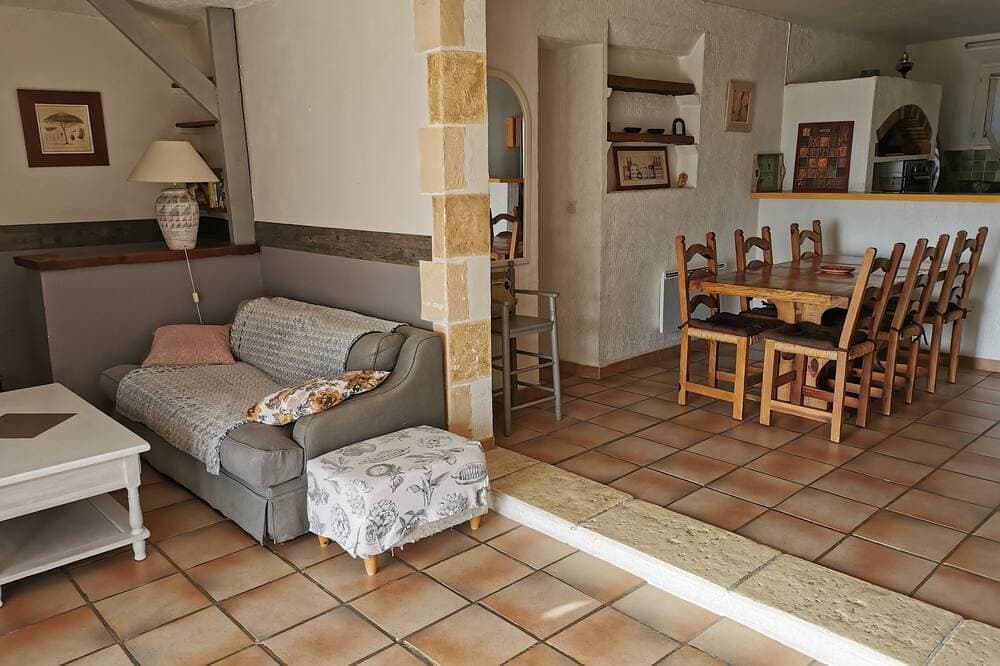 Foto 6 von 29: Bauernhaus Mit Charme ruhig, Ausblick Esterel, 4/5 Personen