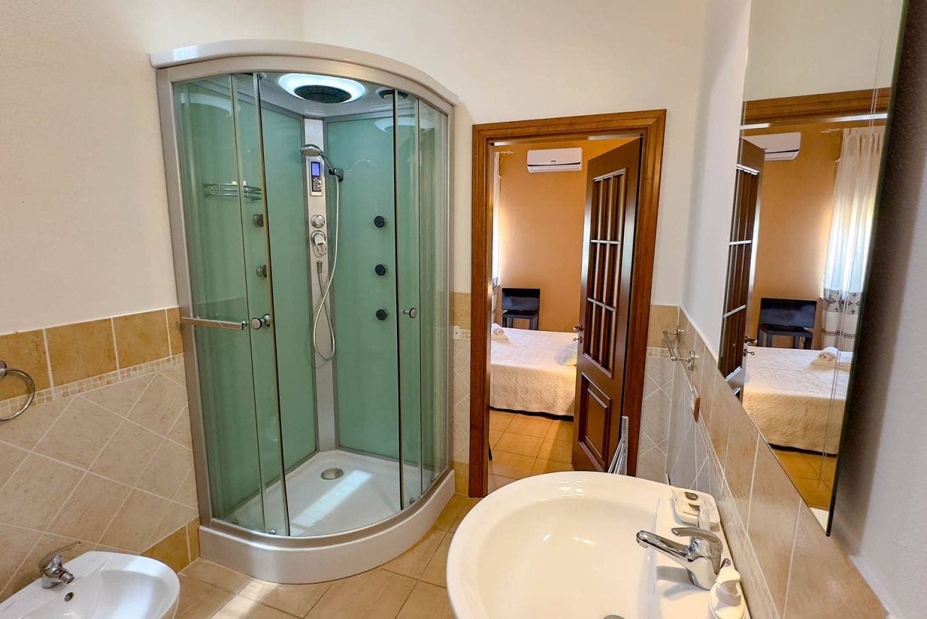 Foto 6 von 12: Su Recreu 'E Mare 303- Doppelzimmer