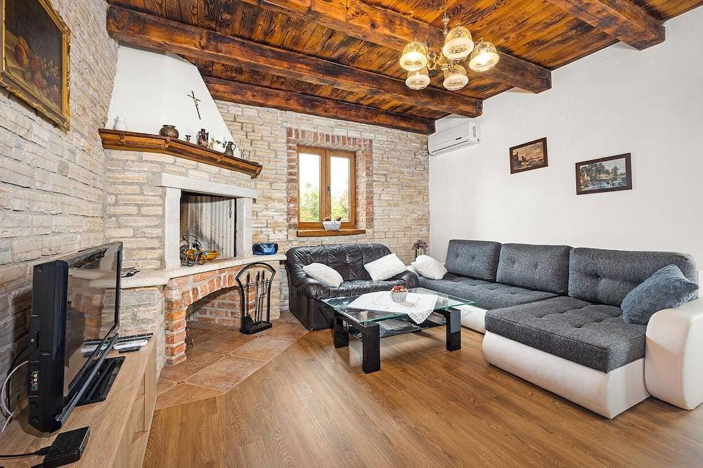 Foto 12 von 30: Stunning home in Cabrunici