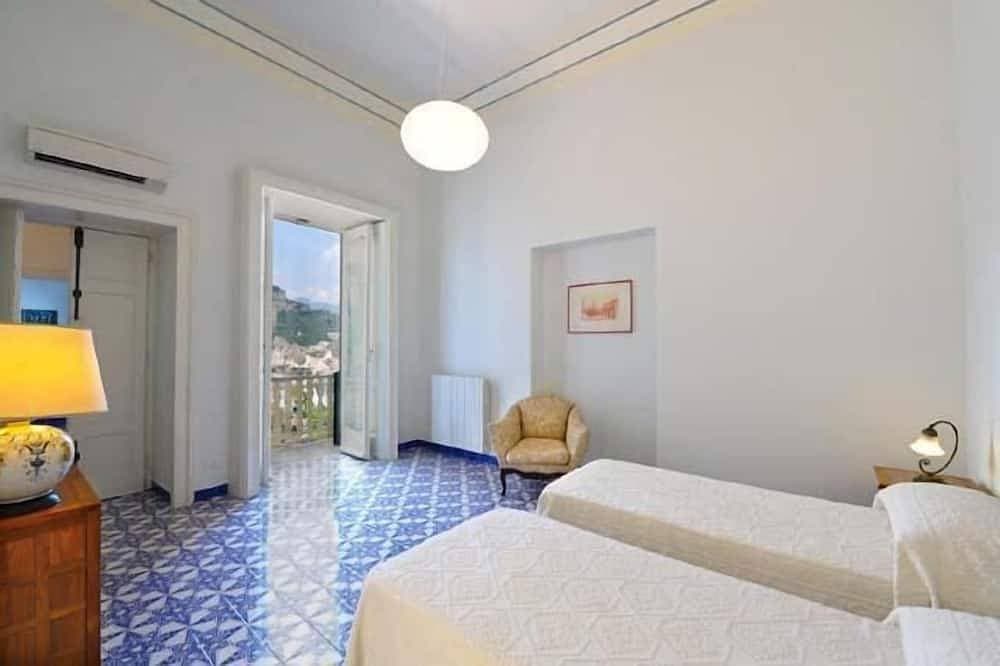 Foto 5 von 14: Amalfi Casa Dalì mit Terrasse und Meerblick