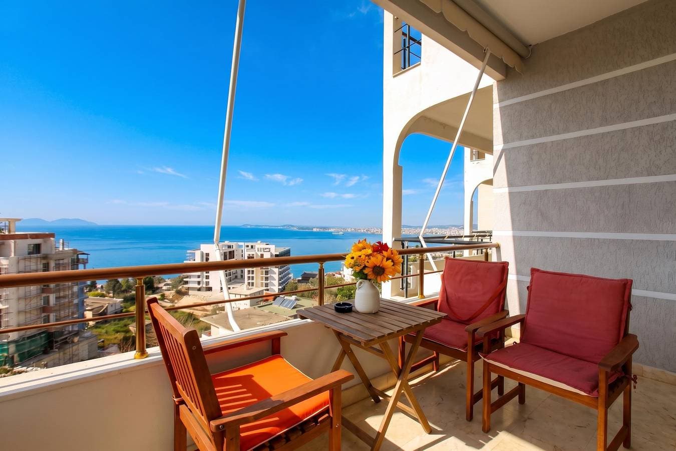 Vlora Sunset Apartment /w Balcony & Sea View 1
