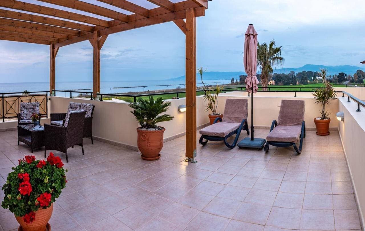 Penthouse direkt am Meer 1
