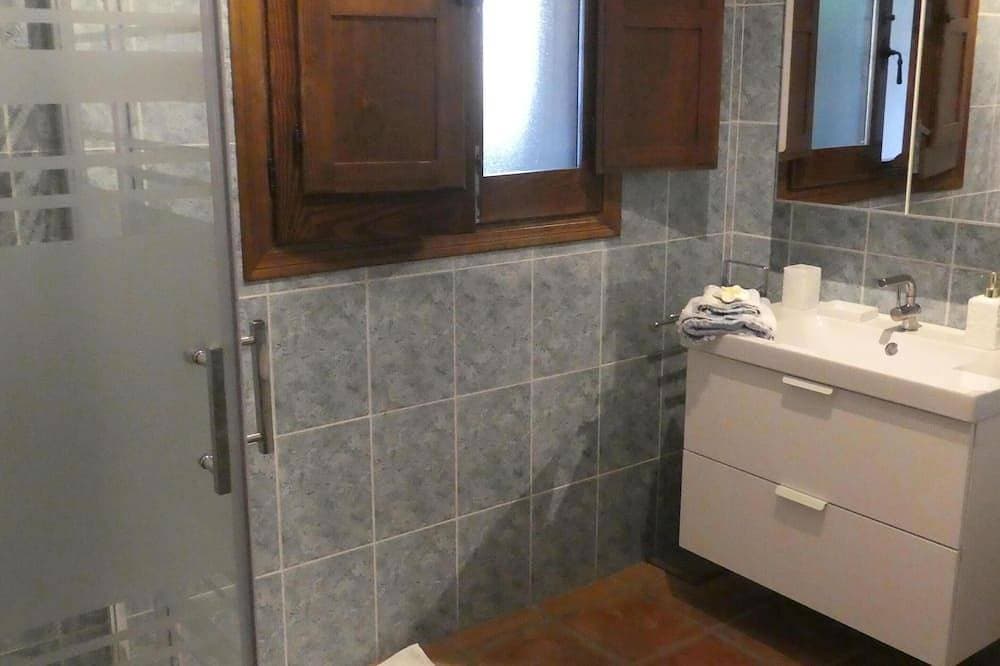 Foto 10 von 30: Ferienhaus mit tropischem Garten, Pool, Whirlp., Internet, Zentralh., Reitpferde