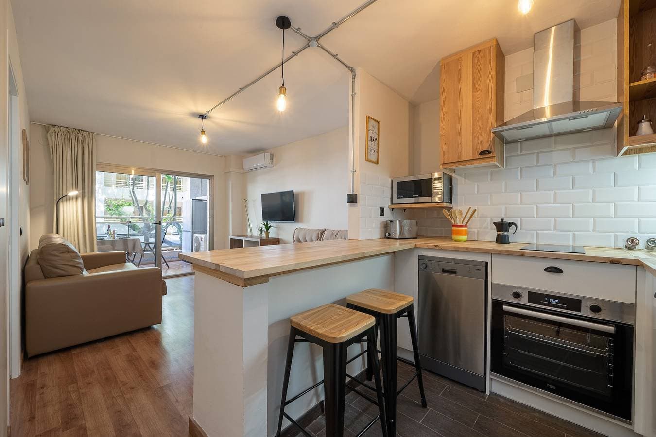 Foto 9 von 22: Ferienwohnung 'Salou - 111' mit Gemeinschaftspool, WLAN und Klimaanlage