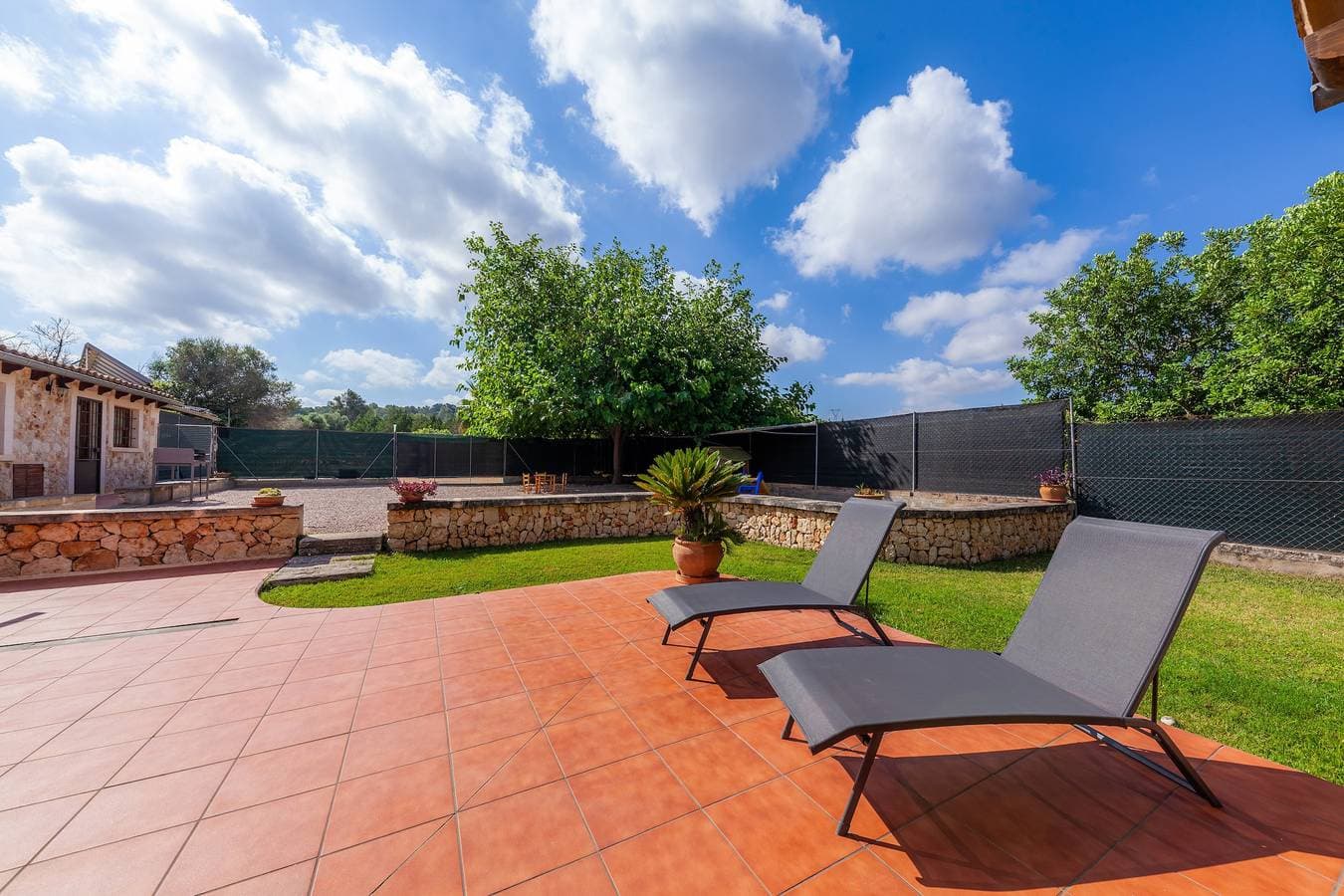 Foto 2 von 39: Charmantes Ferienhaus „Son Sitges“ mit Terrasse, Ventilatoren und WLAN