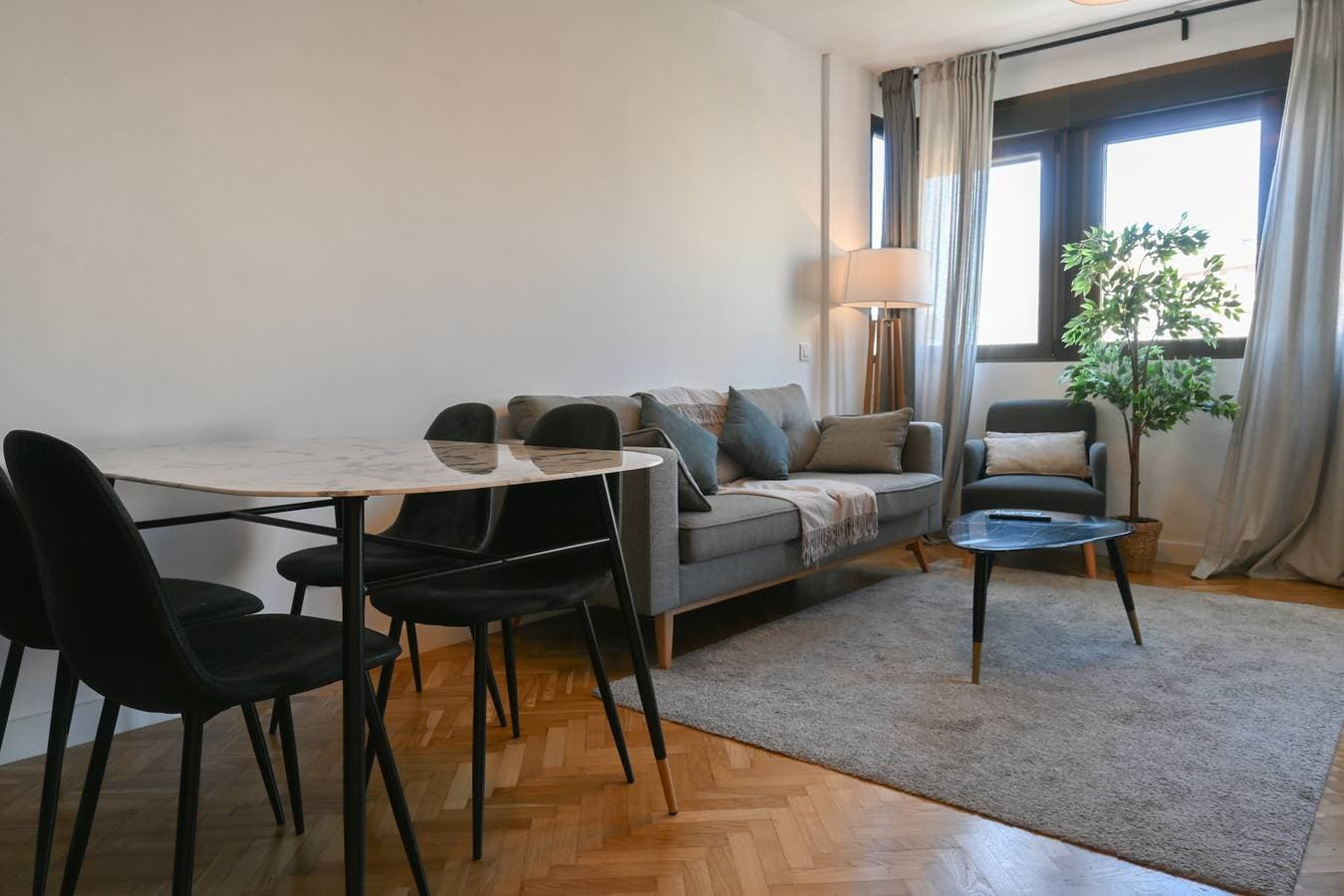Foto 6 von 32: M Bonito apartamento de dos dormitorios a