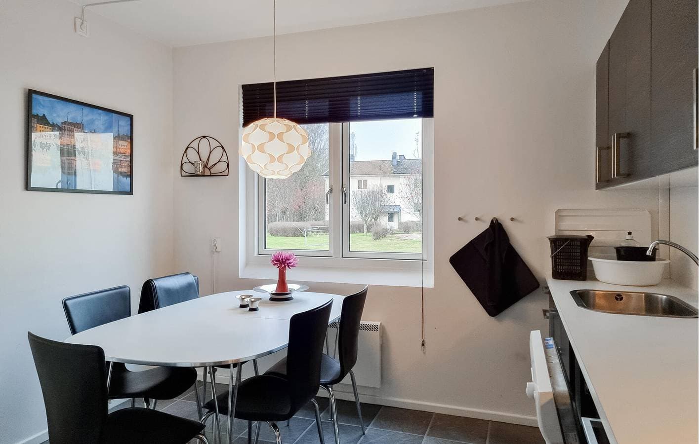 Foto 5 von 15: Ferienwohnung für 6 Personen mit Terrasse