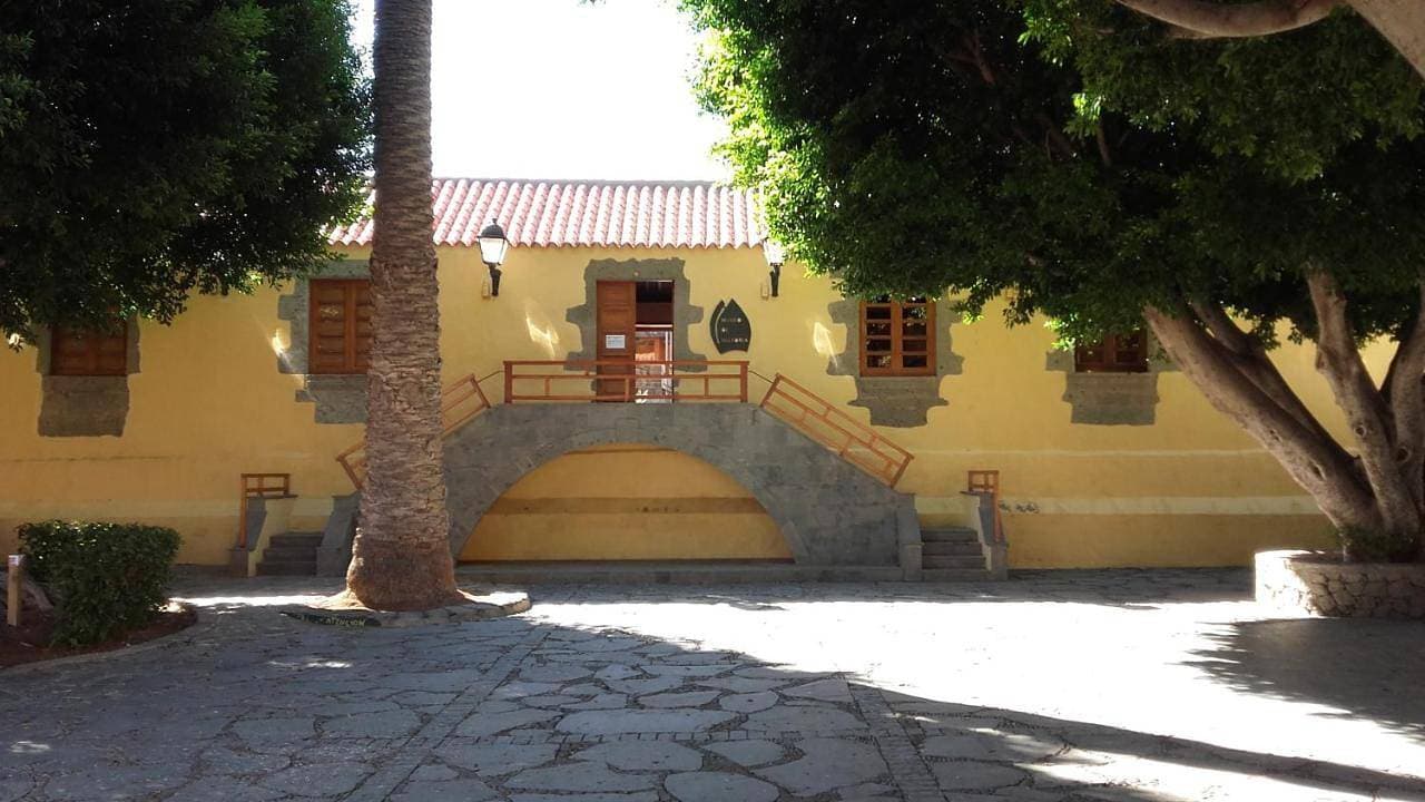 Foto 9 von 50: Seven-Bedroom House