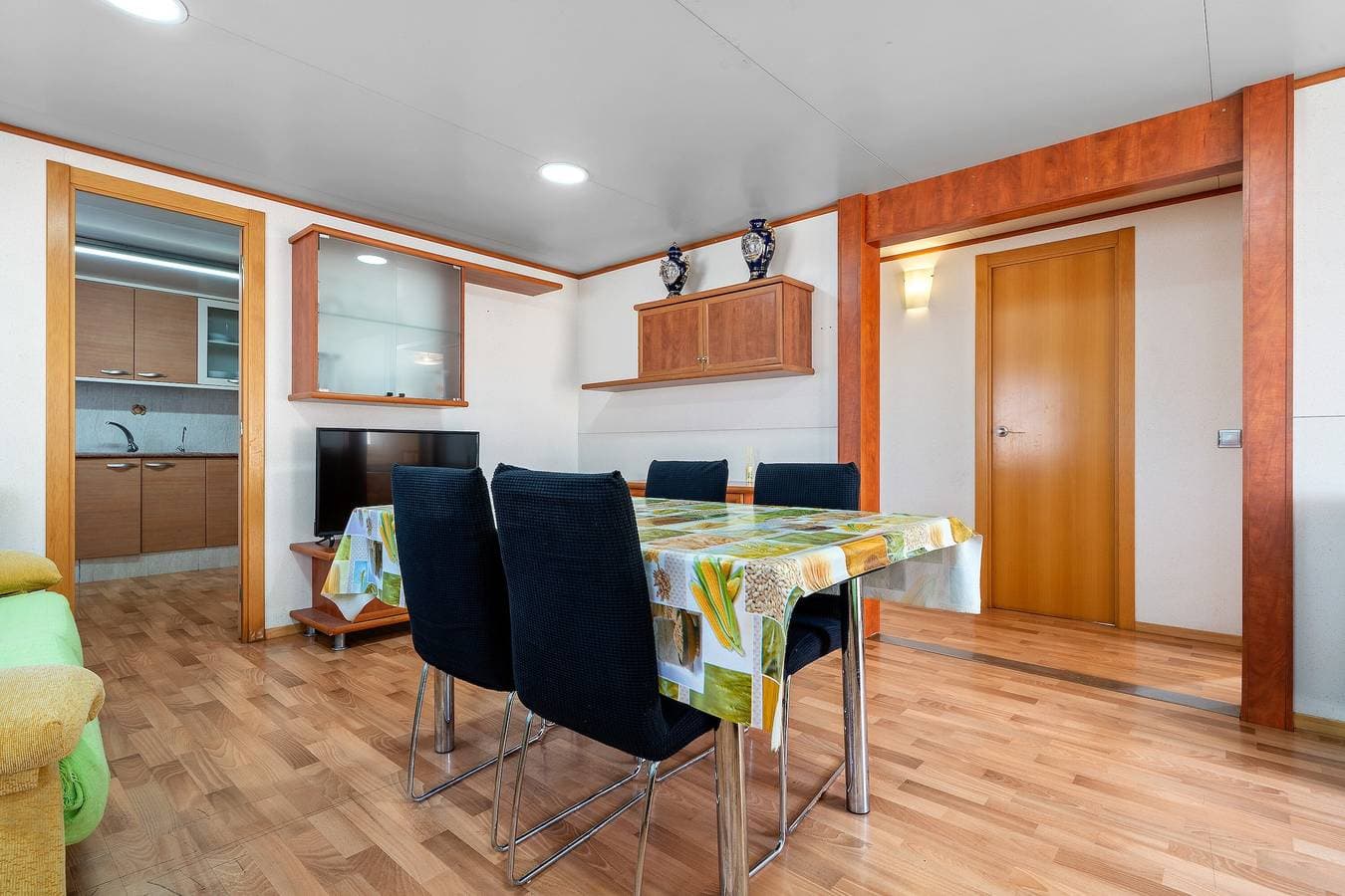 Foto 10 von 41: Ferienhaus "La Marquesa" mit Gemeinschaftspool, Garten und WLAN