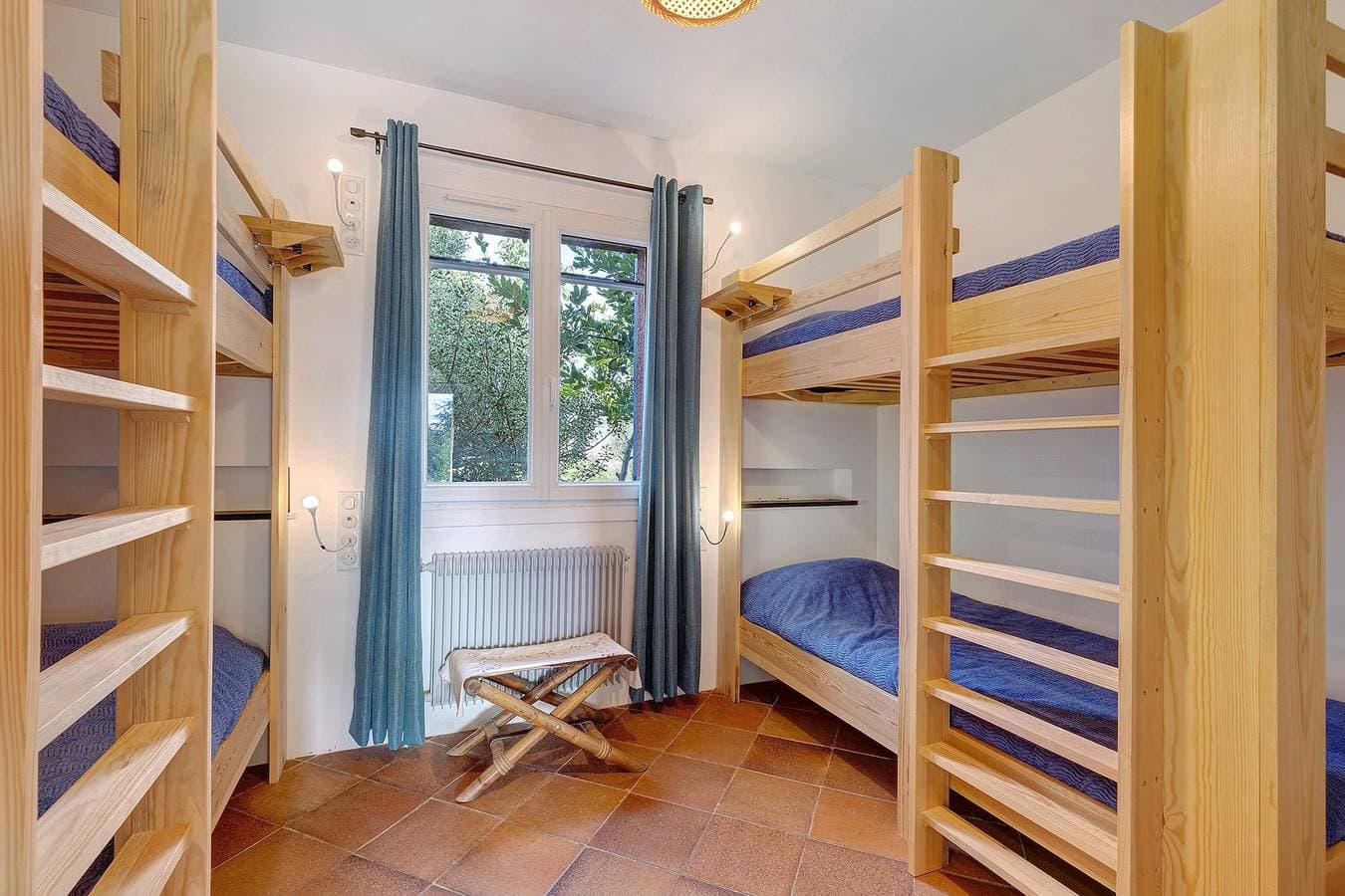 Foto 11 von 41: Ferienhaus „Le Dolmen – für Gruppen“ mit Meerblick, WLAN und Klimaanlage