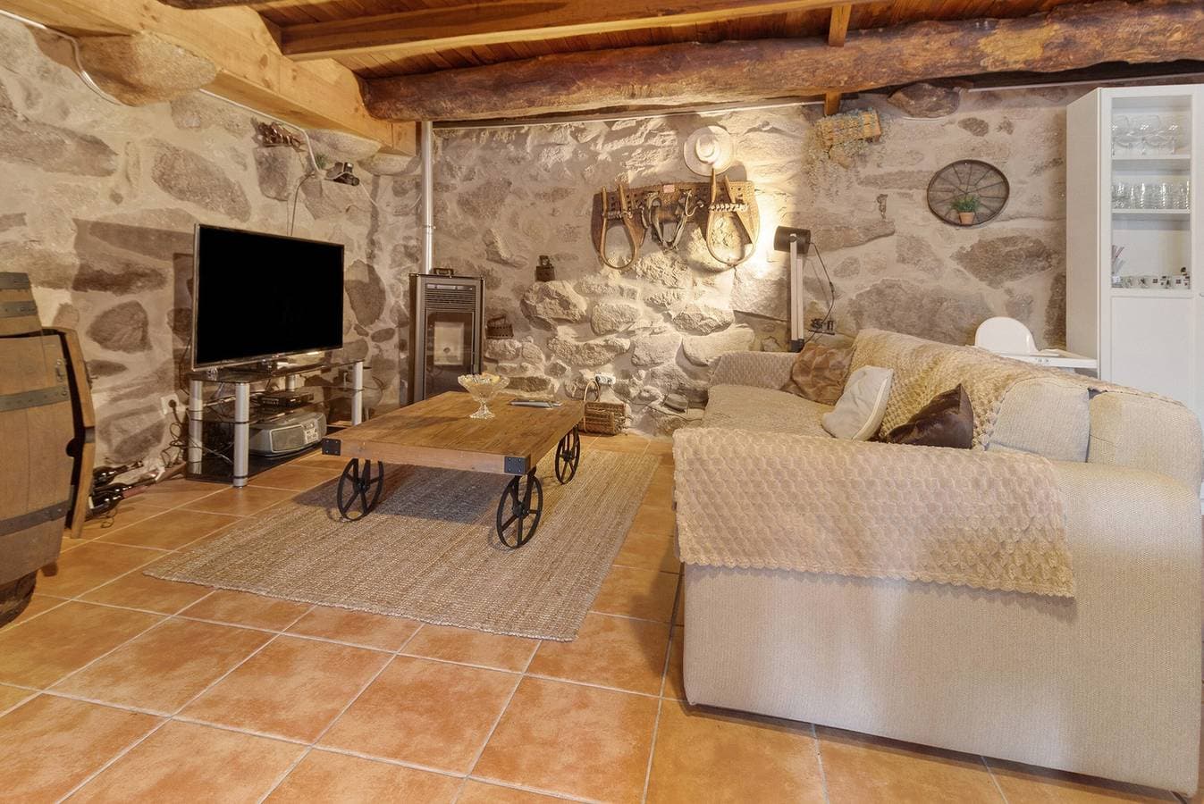 Foto 4 von 41: Chalet 'Cantinho De Tourem' mit Bergblick, privater Terrasse und Wi-Fi
