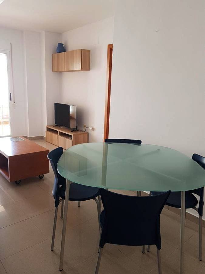 Foto 5 von 29: Two-Bedroom Apartment