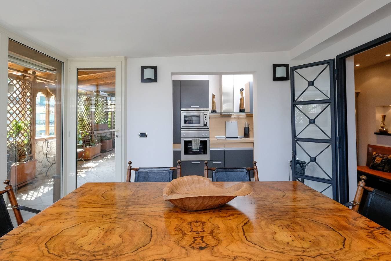 Foto 12 von 44: Amazing Penthouse with Terrace by Caracalla