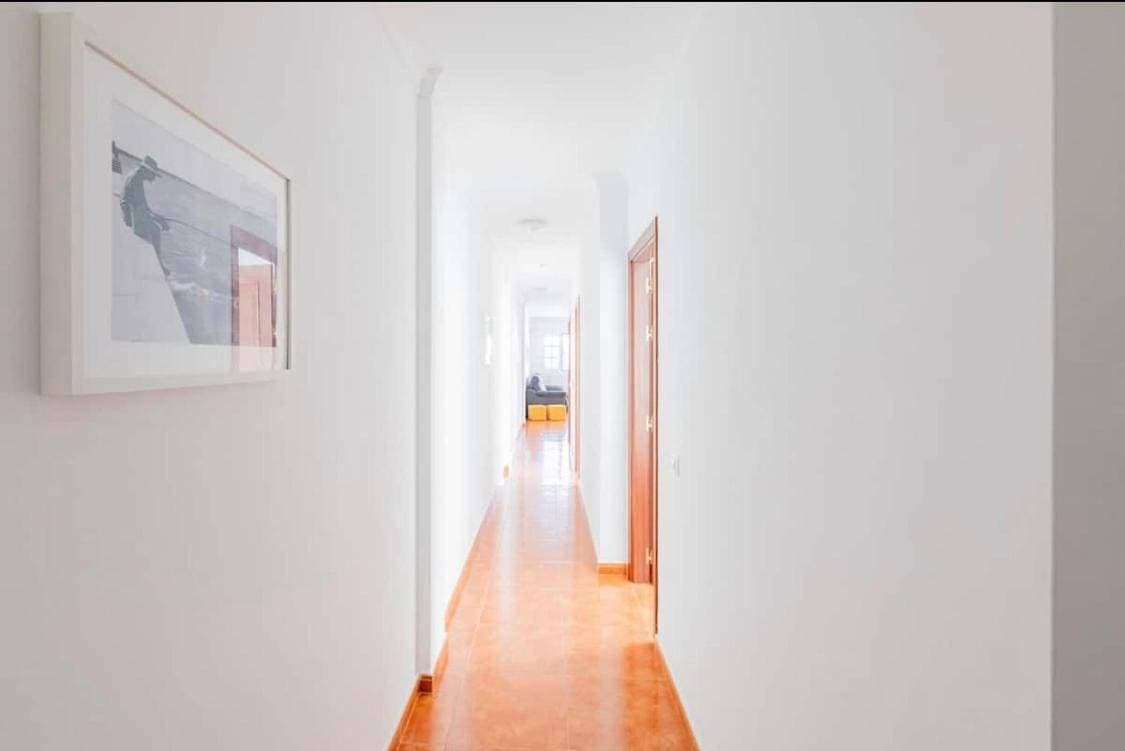 Foto 5 von 28: Apartment with Balcony