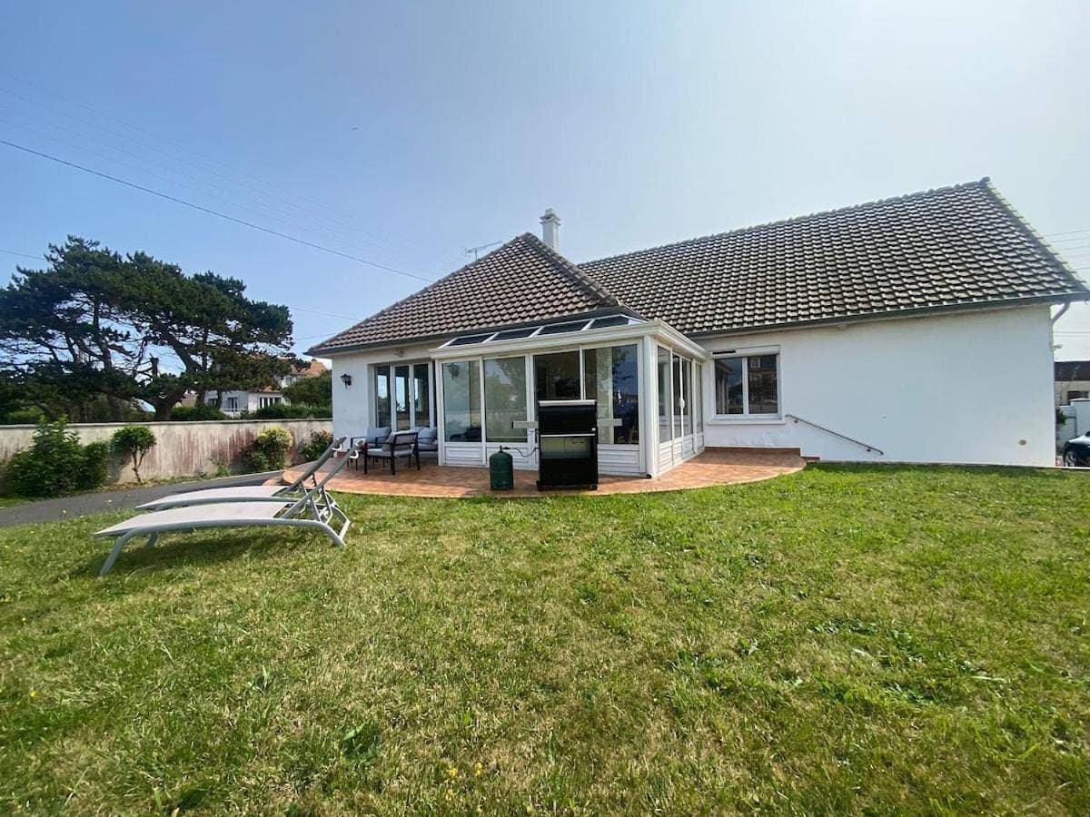 Grande Maison familiale 50m de la plage - Le nid d'Asnelles 1