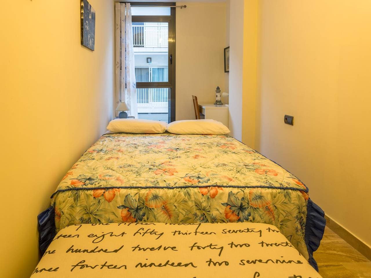 Foto 8 von 16: Ferienwohnung für 5 Personen mit Terrasse