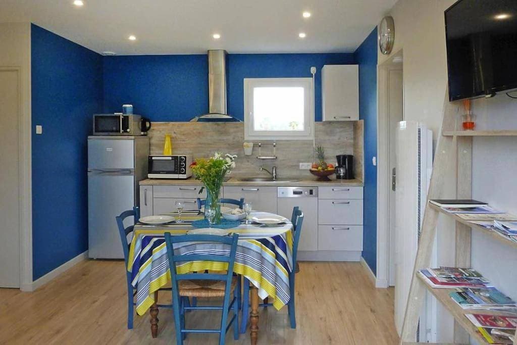 Foto 4 von 14: Two-Bedroom House