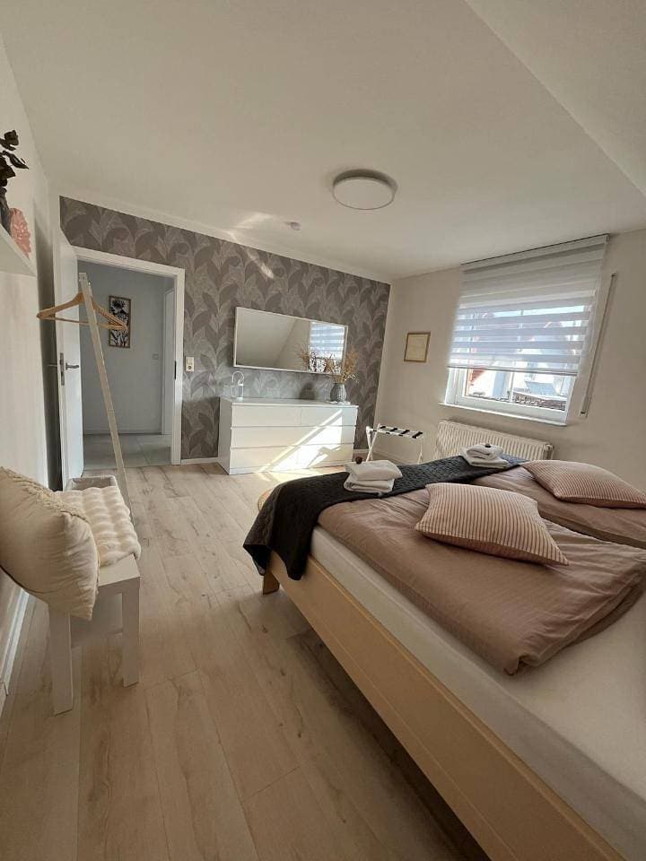 Foto 11 von 16: Two-Bedroom Apartment with Balcony