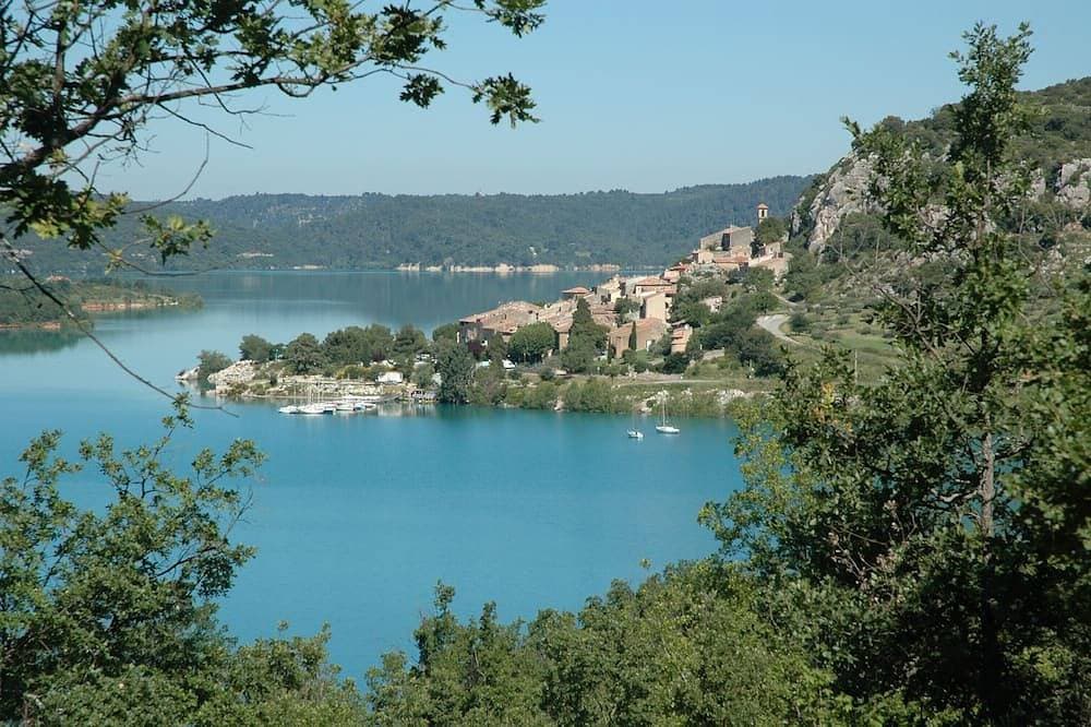 Foto 11 von 24: Marjolaine' Unterkunft mit 2 Sz/ Blick auf den See/ 200 m von Stränden entfernt