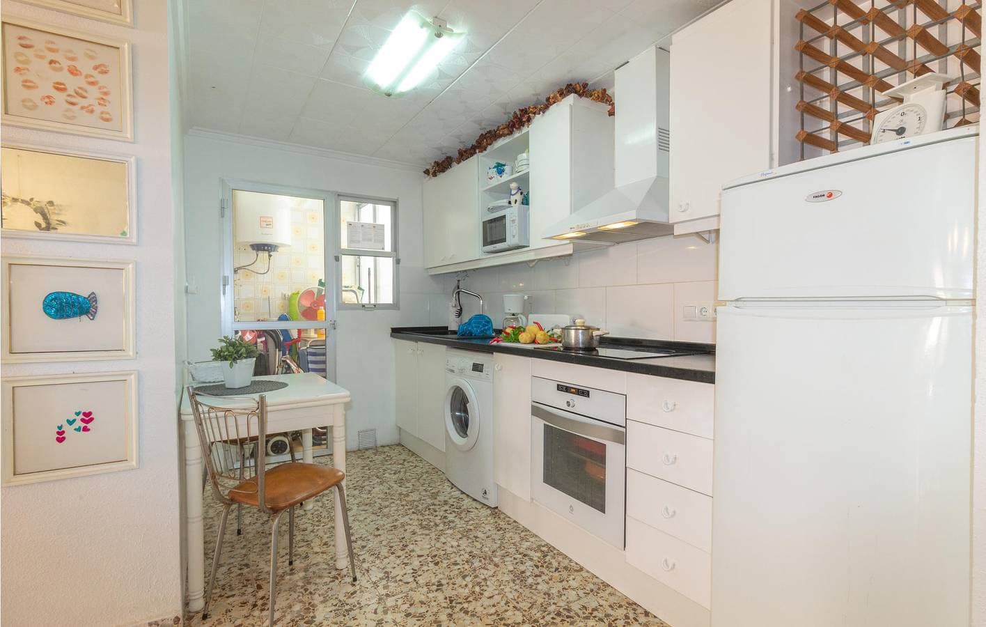 Foto 5 von 15: Appartement am Strand mit Terrasse & A/C
