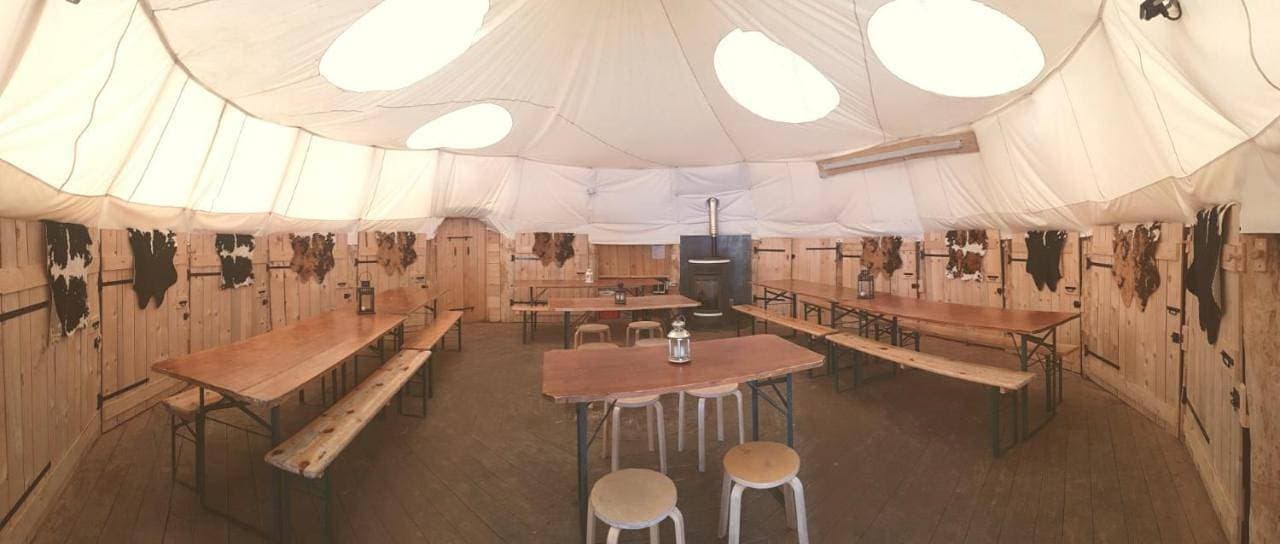 Foto 3 von 39: Tent