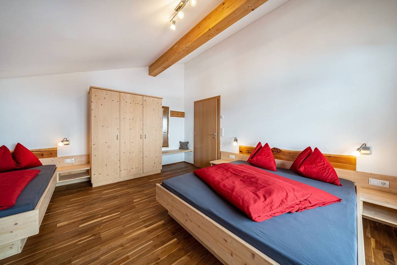 Foto 11 von 20: Ferienwohnung "Edelweiss" auf einem Bergbauernhof mit Balkon