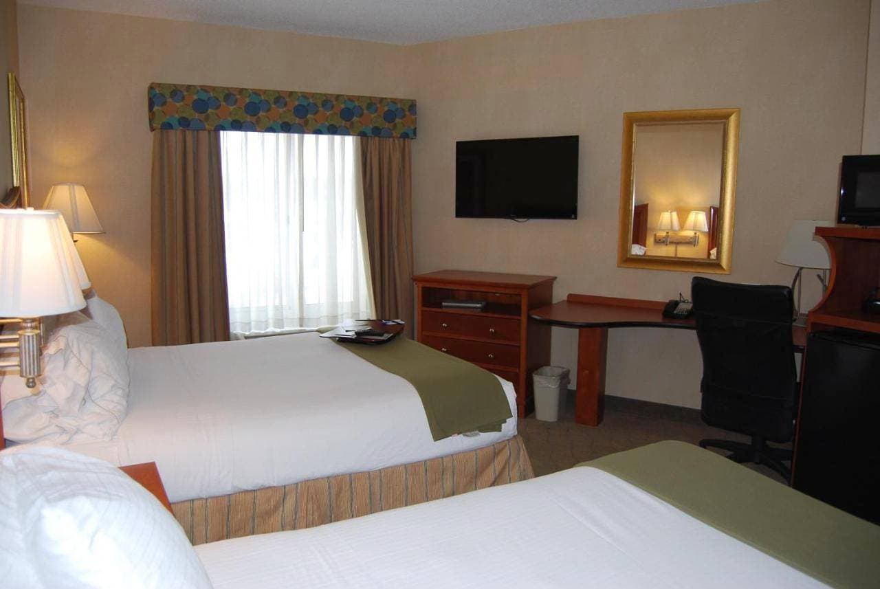 Foto 5 von 40: Holiday Inn Express Hotel & Suites Auburn Hills