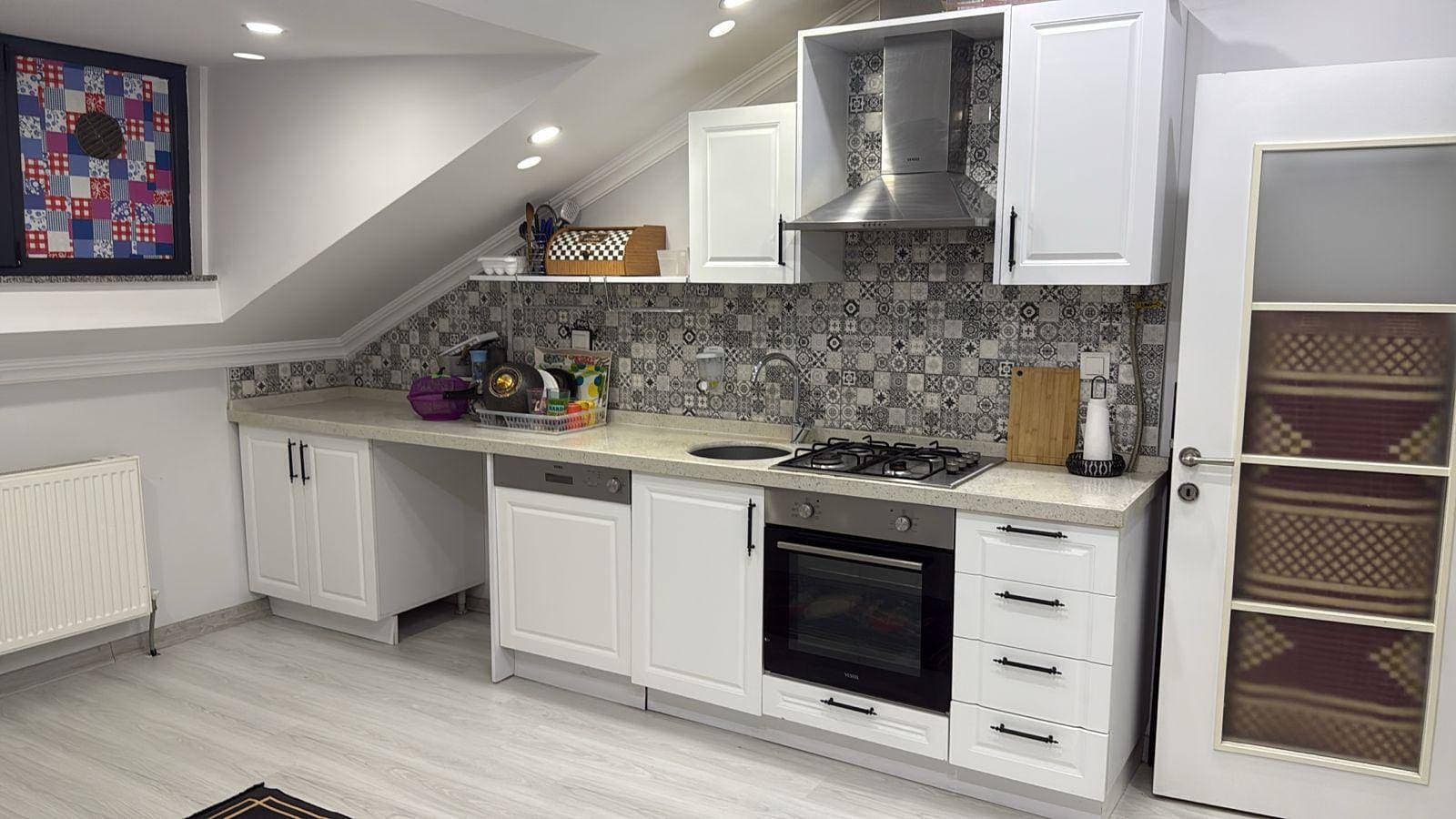 Apartment mit 2 getrennten Schlafzimmern in Küçükçekmece mit herrlichem Ausblick 1