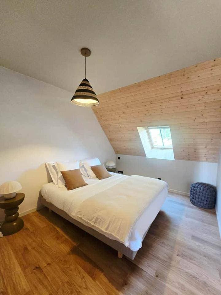 Foto 9 von 13: Five-Bedroom House