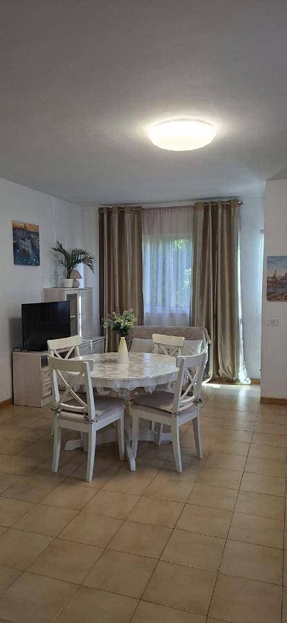 Foto 4 von 17: One-Bedroom Apartment