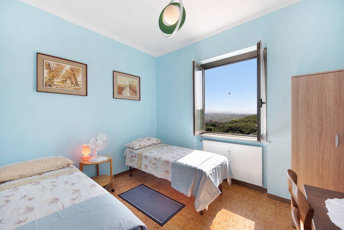 Foto 11 von 31: Ferienwohnung 'Casa Vera' mit Bergblick, privater Terrasse und WLAN