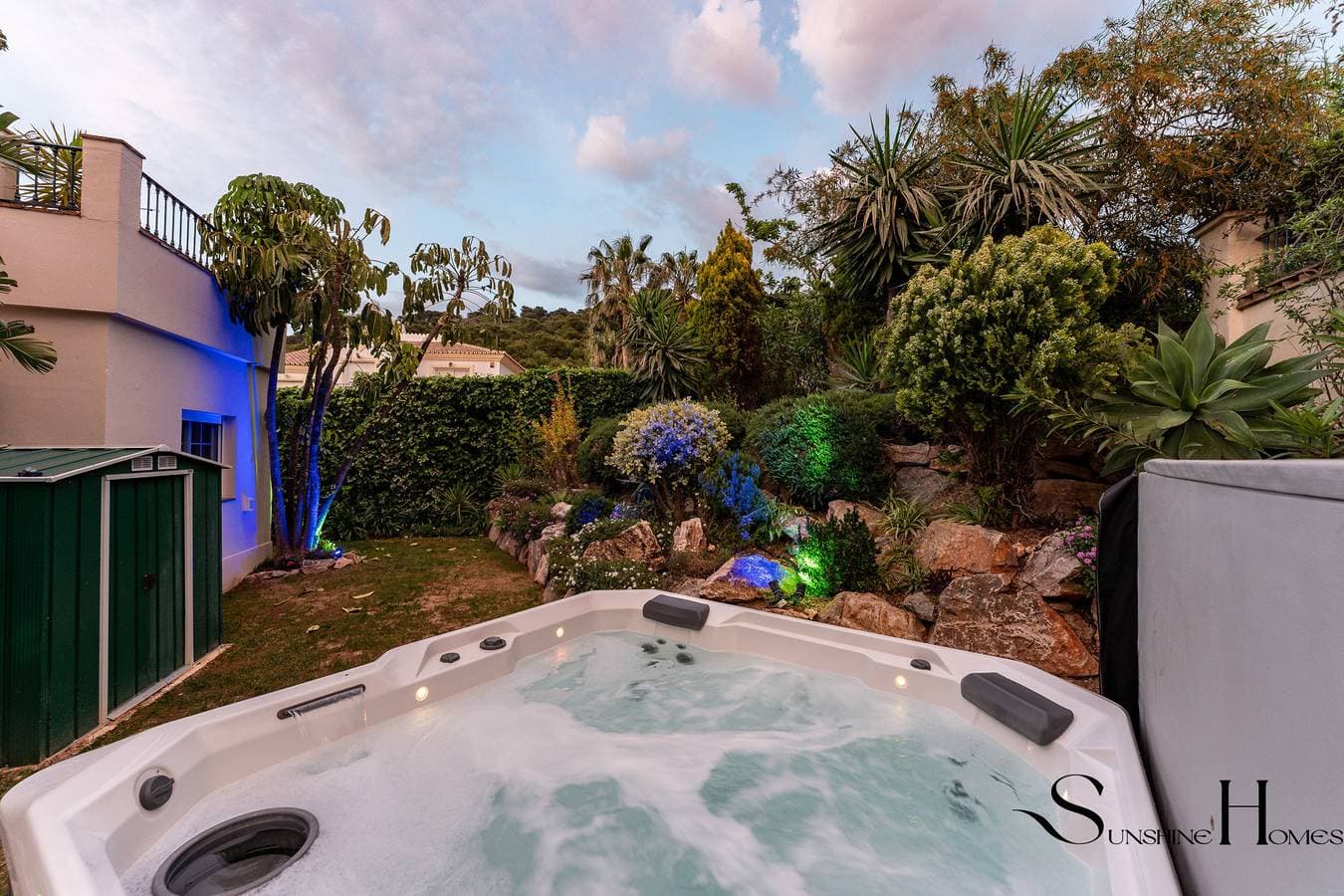Foto 2 von 76: Luxury 3Br Villa by Alhaurín Golf w/ Heated Pool R