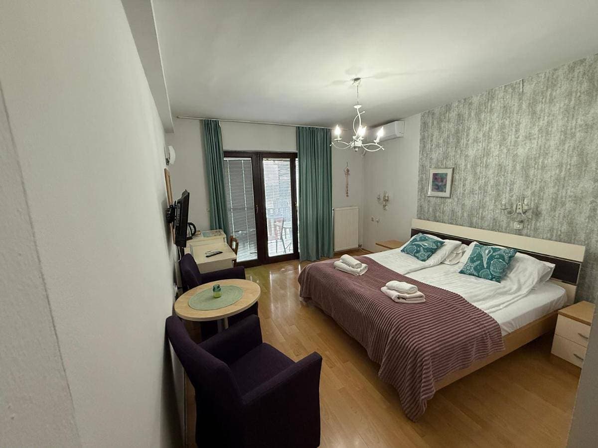 Foto 5 von 16: Double Room