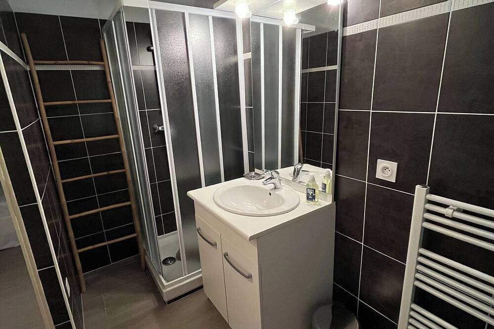 Foto 11 von 30: T2 Wohnung, 40 m2 350 m vom Strand von Lecques, ruhig. Klimaanlage, privater Parkplatz