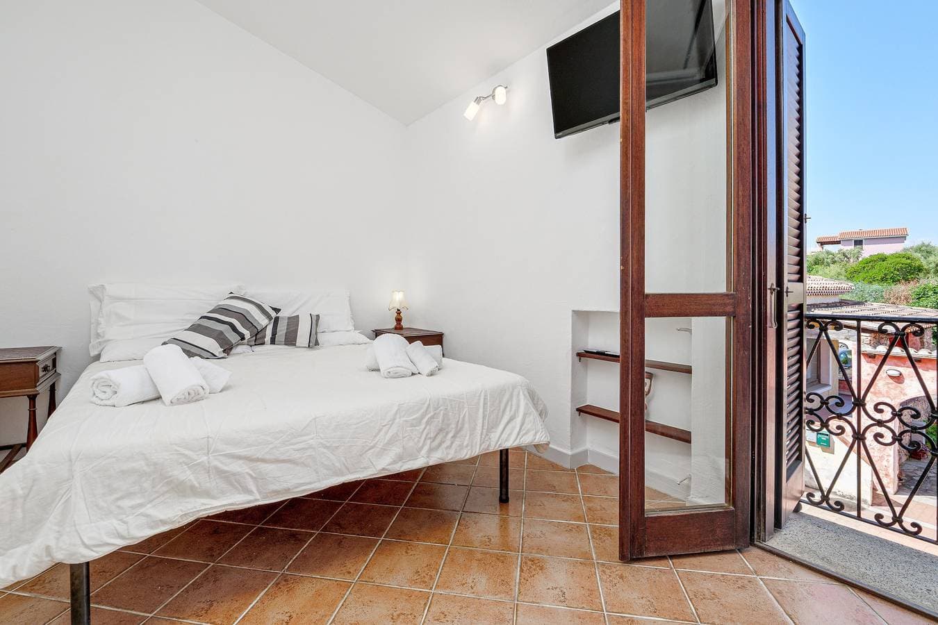Foto 8 von 21: Ferienwohnung 'Tramontina' mit Meerblick, WLAN und Klimaanlage