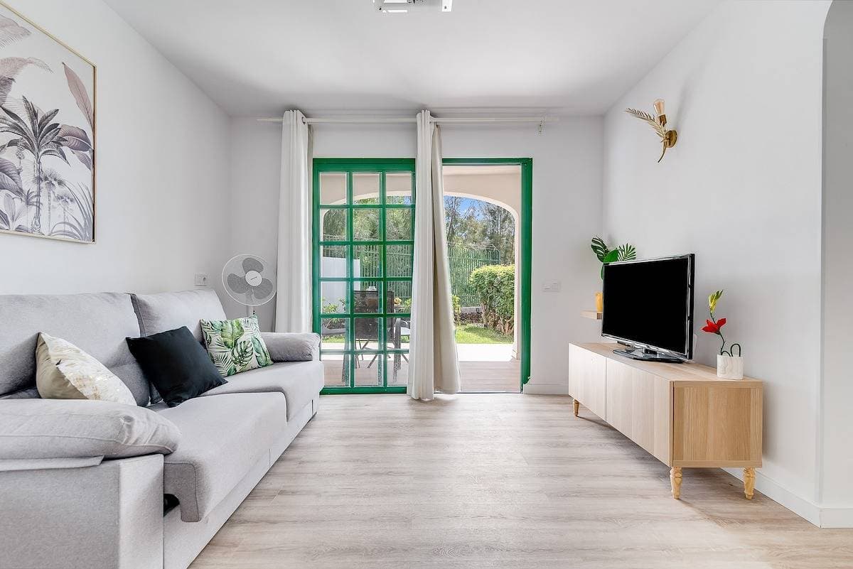 Foto 2 von 32: Ferienwohnung für 4 Personen mit Pool