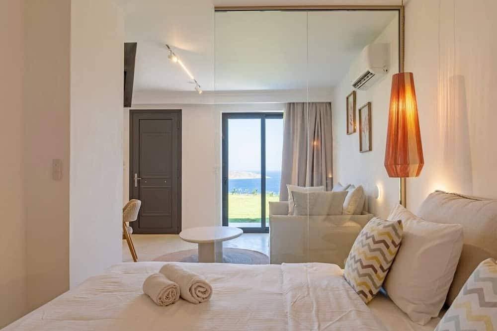 Foto 7 von 30: New Seaview Studio with Hot Tub & Garden ,5 min to Beach & Shops