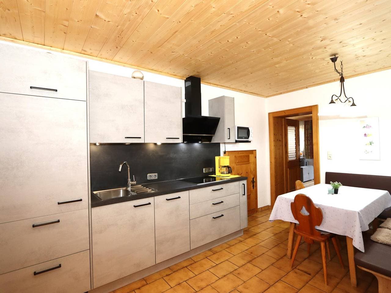 Foto 3 von 22: Ruhige Wohnung mit Balkon und AktivPass
