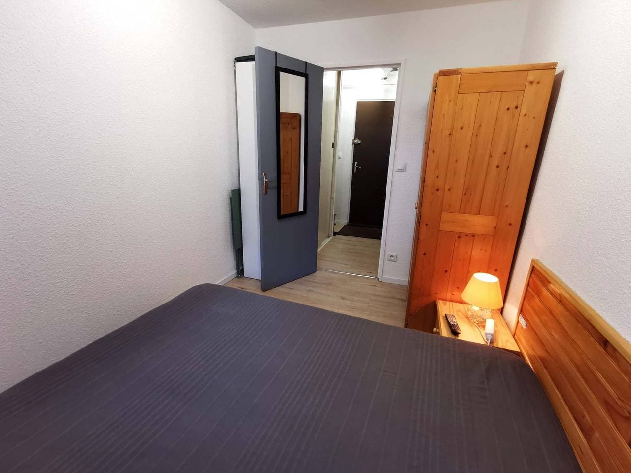 Foto 7 von 16: Gemütliche 2-Zimmer-Kabine, 100m zur Skischule, neue Küche, Balkon, 4 Schlafplätze, keine Haustiere